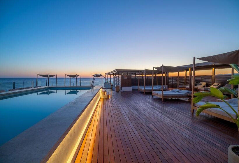 Akasha Beach Hotel & Spa