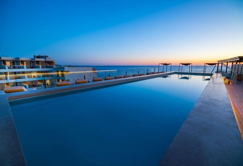 Akasha Beach Hotel & Spa