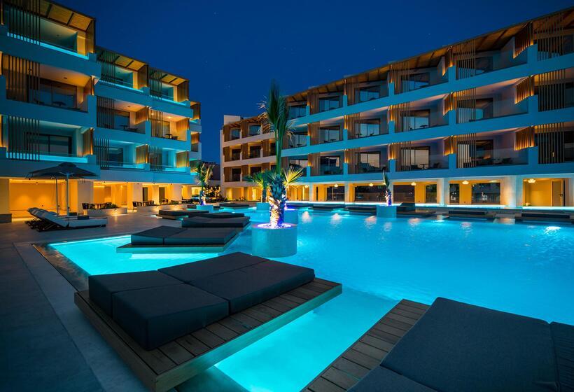 Akasha Beach Hotel & Spa