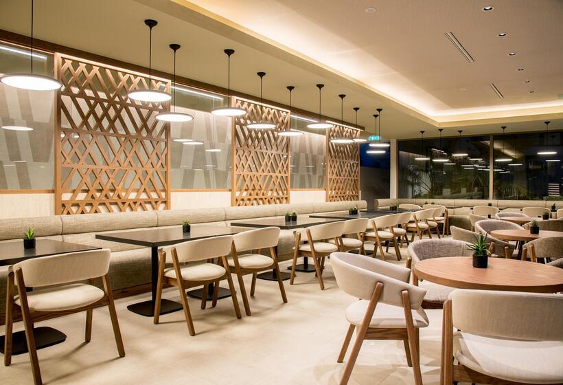 Akasha Beach Hotel & Spa