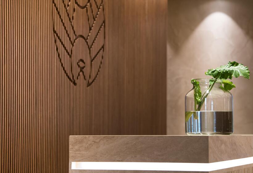 Akasha Beach Hotel & Spa