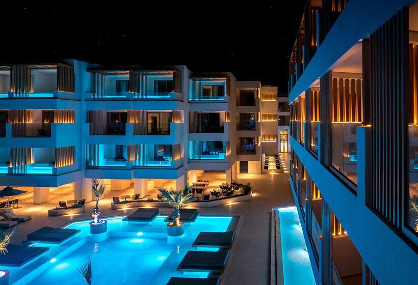 Akasha Beach Hotel & Spa