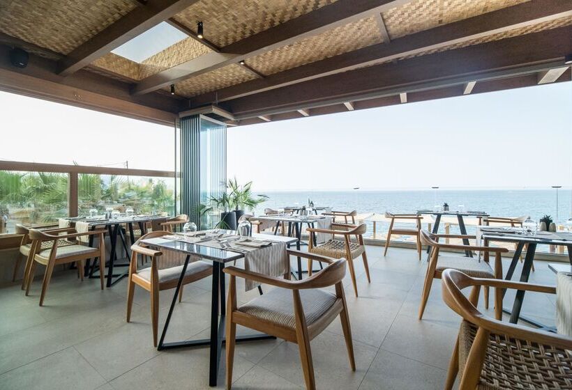 Akasha Beach Hotel & Spa