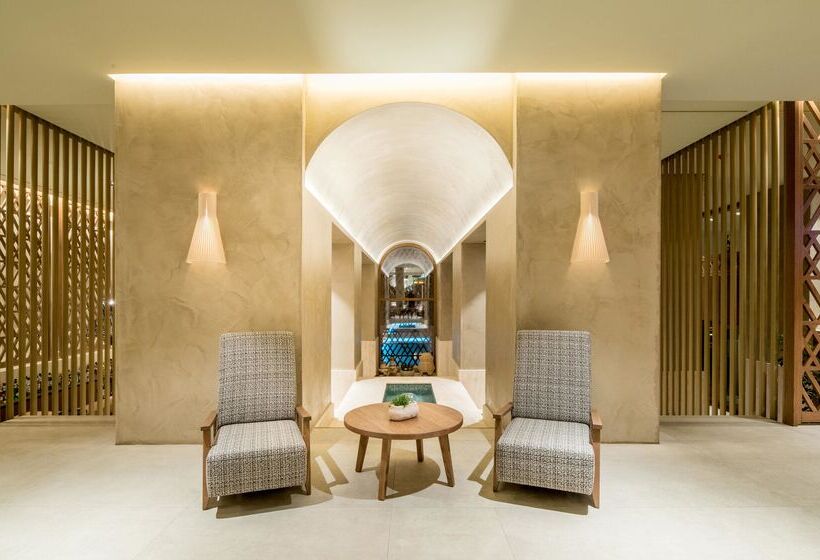 Akasha Beach Hotel & Spa