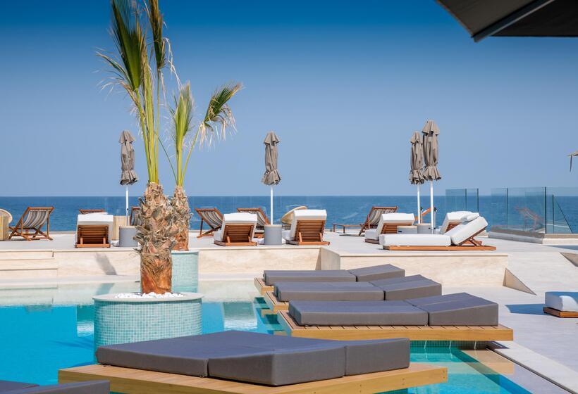 Akasha Beach Hotel & Spa
