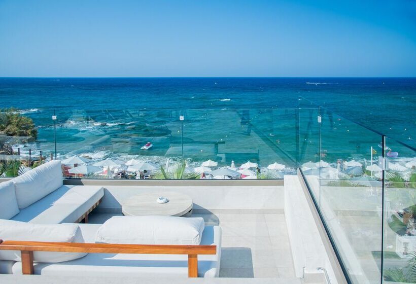 Akasha Beach Hotel & Spa