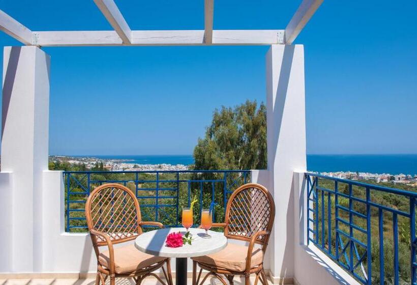 בית מלון כפרי Astra Village & Suites