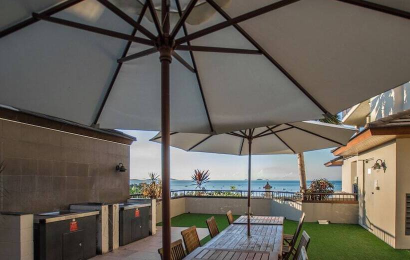 Отель At Water's Edge Resort