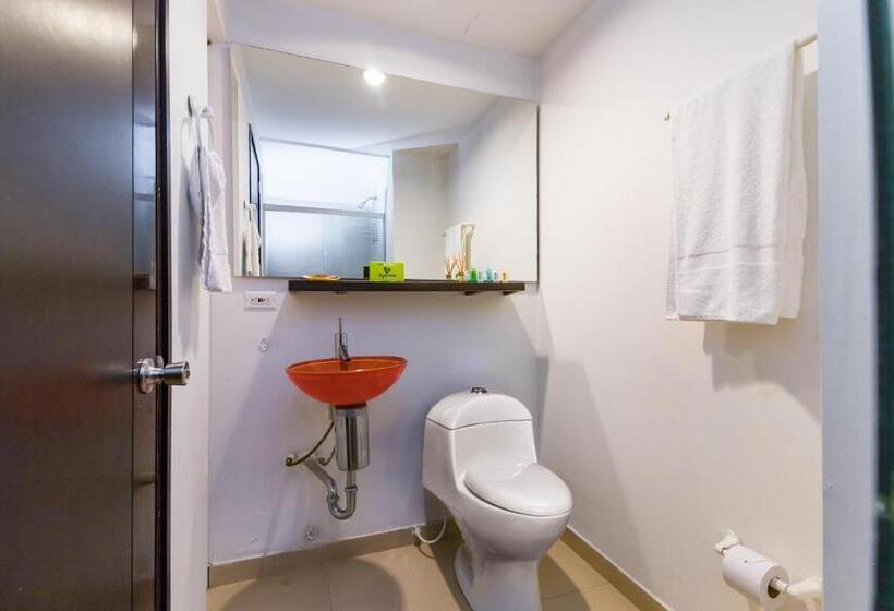 هتل Ayenda 1415 Las Vegas Granada