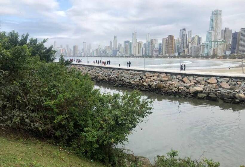 בית מלון כפרי Barra Nortel