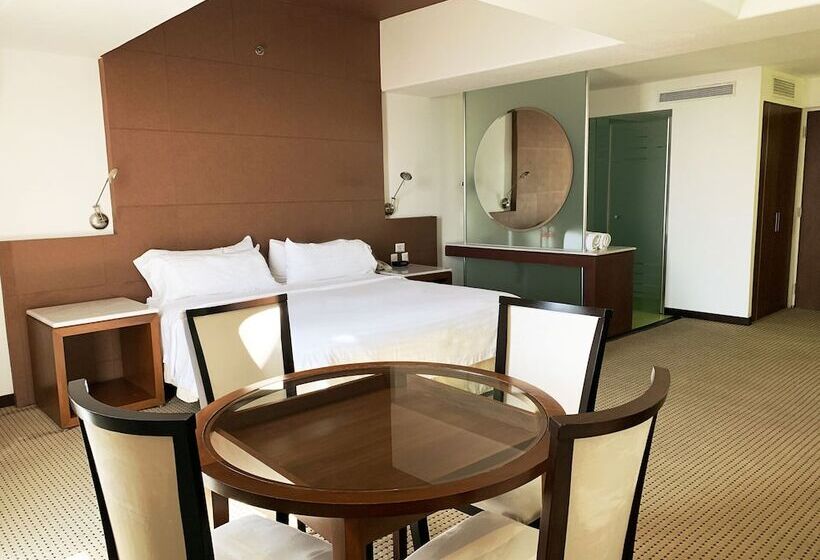 فندق Bel Air Business Salamanca, Trademark By Wyndham