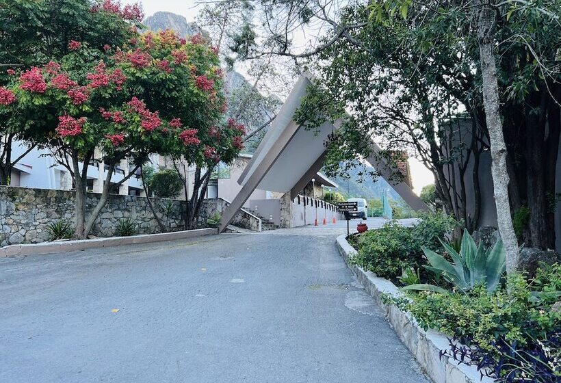 בית מלון כפרי Chipinque