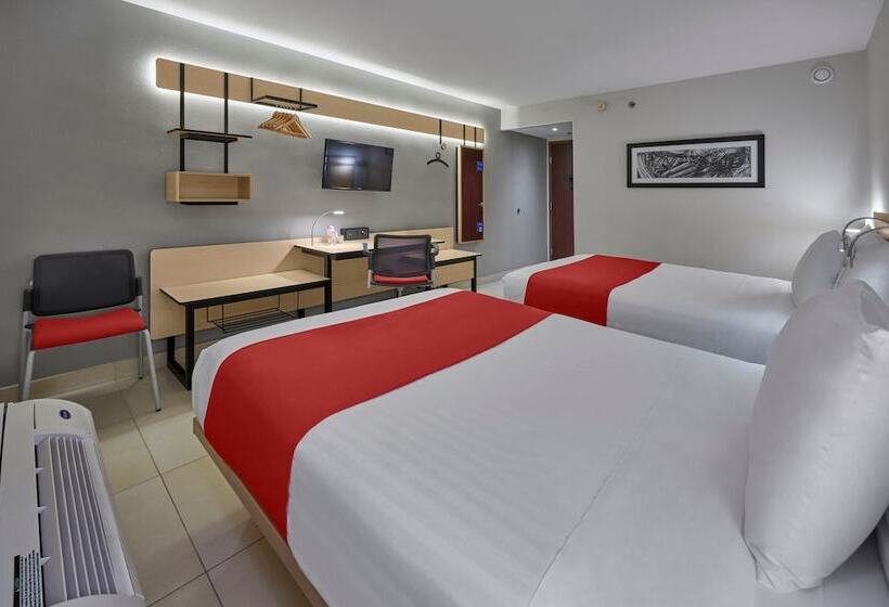 בית מלון כפרי City Express By Marriott Los Mochis