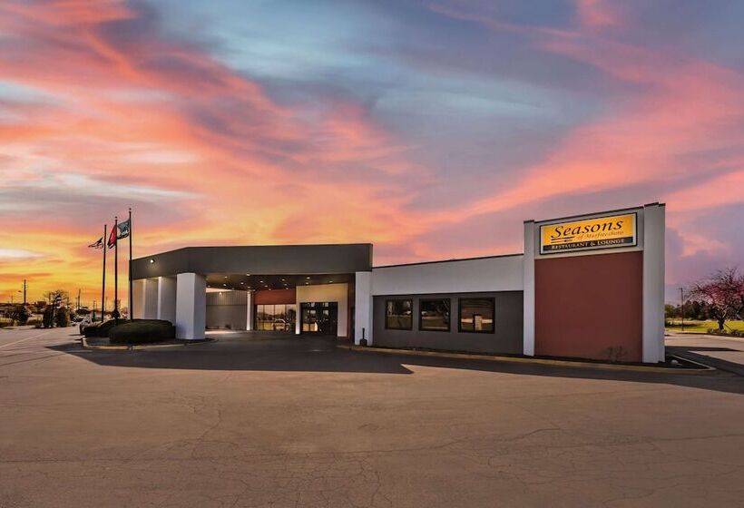 فندق Clarion Inn