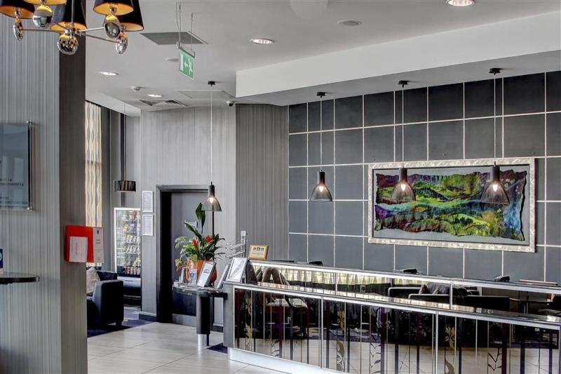 Clayton Hotel Cardiff