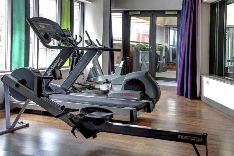 Clayton Hotel Cardiff