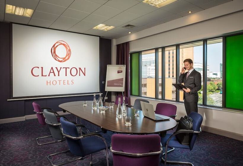 Clayton Hotel Cardiff