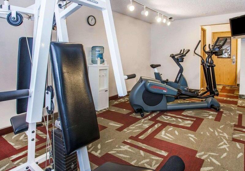 酒店 Quality Inn Kirkland