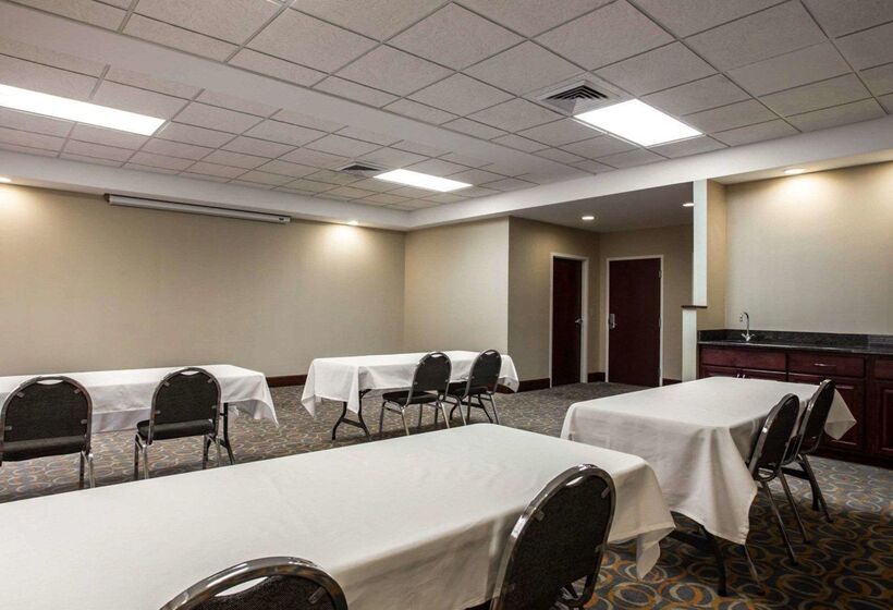 فندق Comfort Inn & Suites Lumberton Central I 95