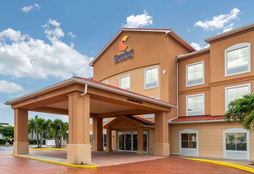 فندق Comfort Inn & Suites Airport