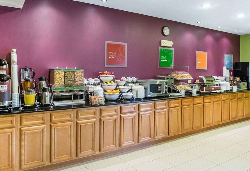 فندق Comfort Inn & Suites Near Tinley Park Amphitheater