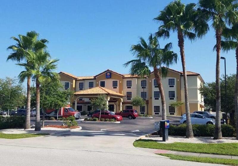 فندق Comfort Inn & Suites Northeast  Gateway