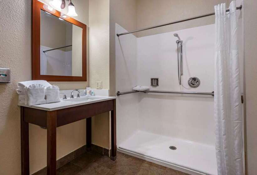 호텔 Comfort Inn & Suites Ukiah Mendocino County