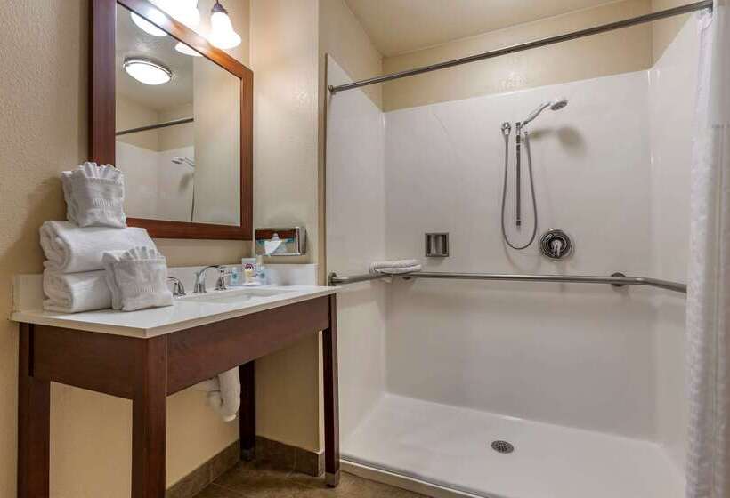 호텔 Comfort Inn & Suites Ukiah Mendocino County