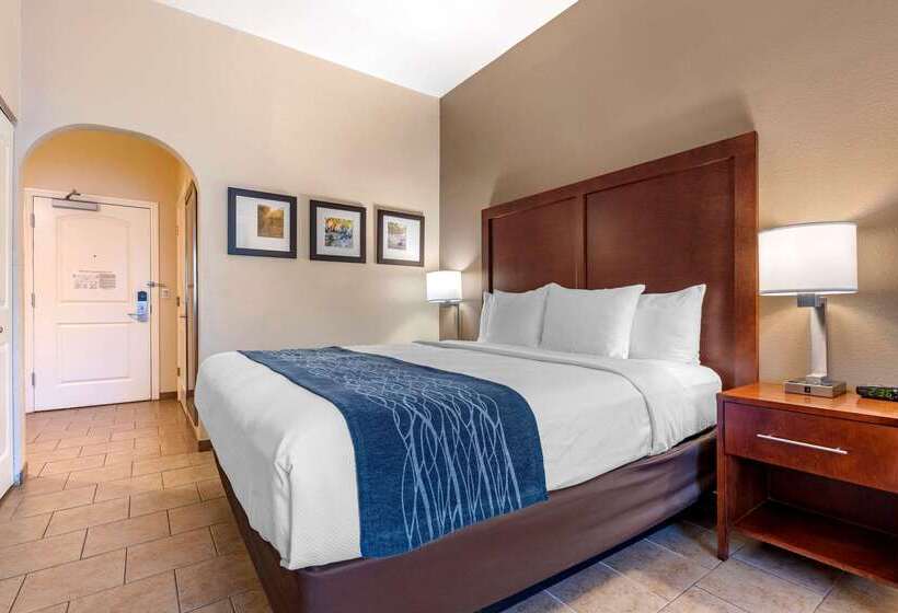 בית מלון כפרי Comfort Inn & Suites Ukiah Mendocino County