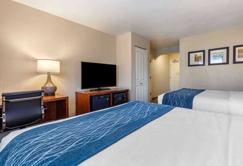 호텔 Comfort Inn & Suites Ukiah Mendocino County