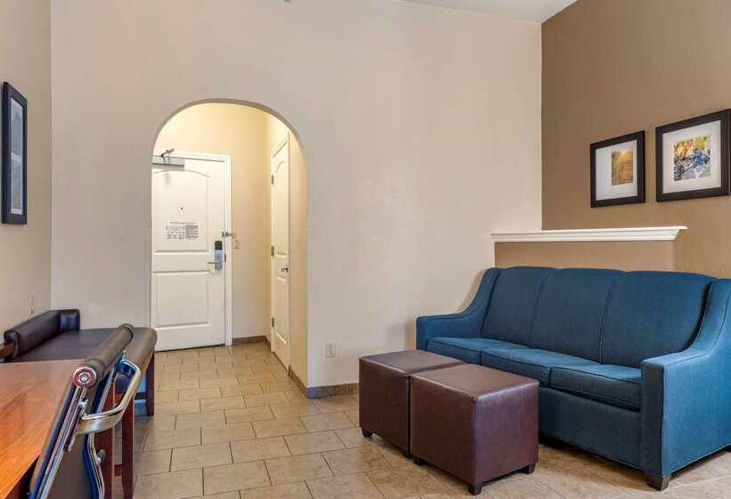 בית מלון כפרי Comfort Inn & Suites Ukiah Mendocino County