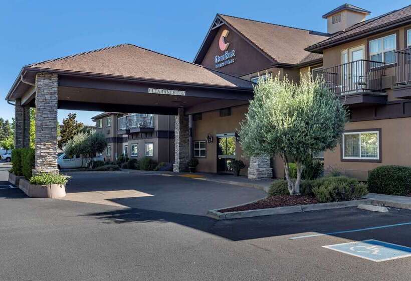 בית מלון כפרי Comfort Inn & Suites Ukiah Mendocino County