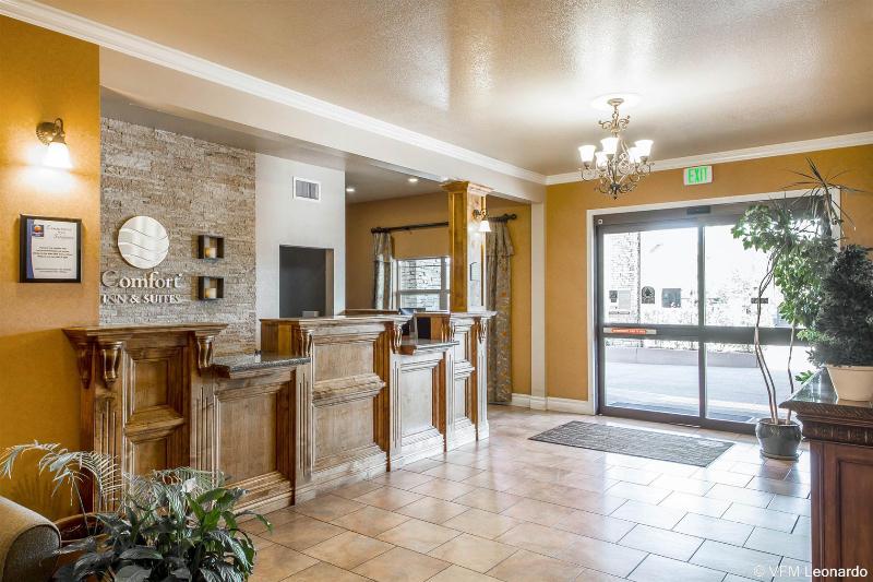 호텔 Comfort Inn & Suites Ukiah Mendocino County