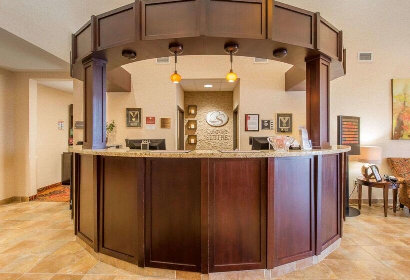 בית מלון כפרי Comfort Suites Altoona