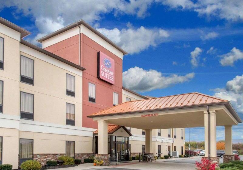 בית מלון כפרי Comfort Suites Altoona