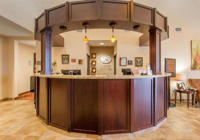 בית מלון כפרי Comfort Suites Altoona