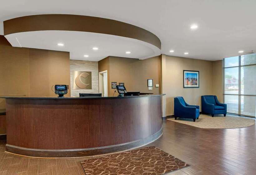 Отель Comfort Suites Byron Warner Robins