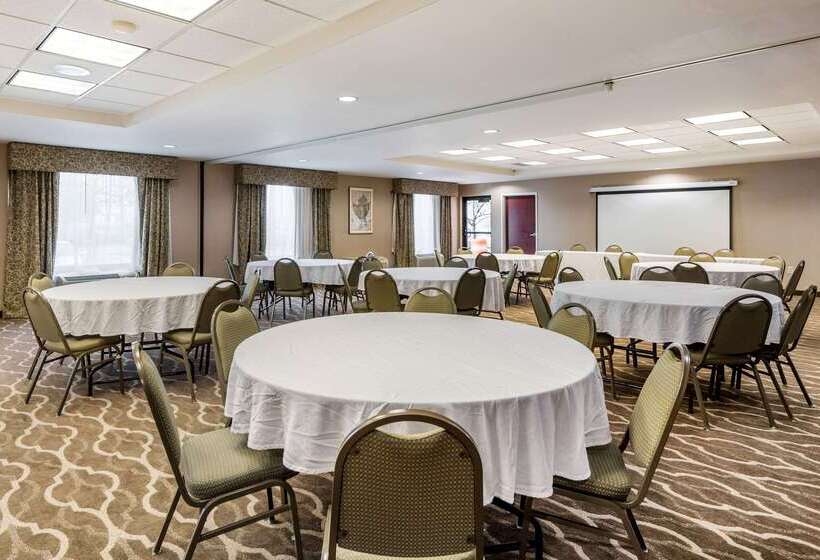 호텔 Comfort Suites Daytonwright Patterson