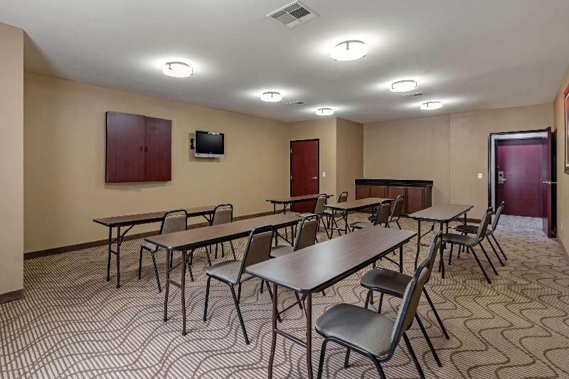 酒店 Comfort Suites