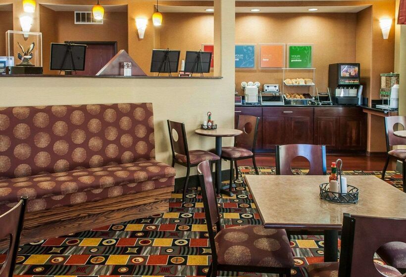 فندق Comfort Suites Gallup East Route 66 And I40