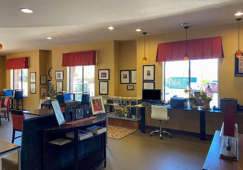 فندق Comfort Suites Gallup East Route 66 And I40