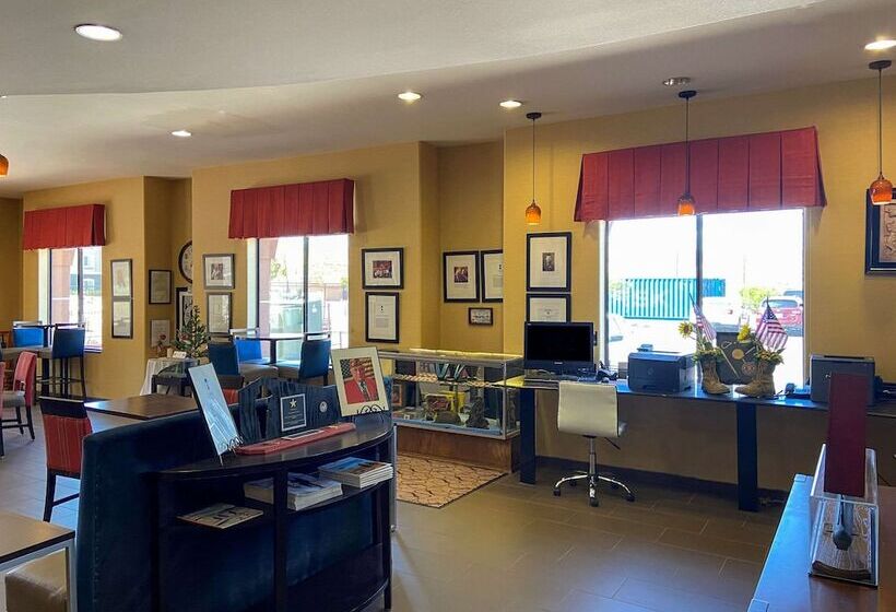 فندق Comfort Suites Gallup East Route 66 And I40