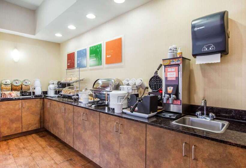 酒店 Comfort Suites Golden Isles Gateway