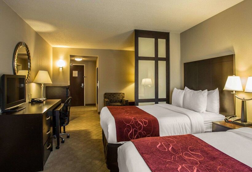 Отель Comfort Suites Lake Norman  Huntersville