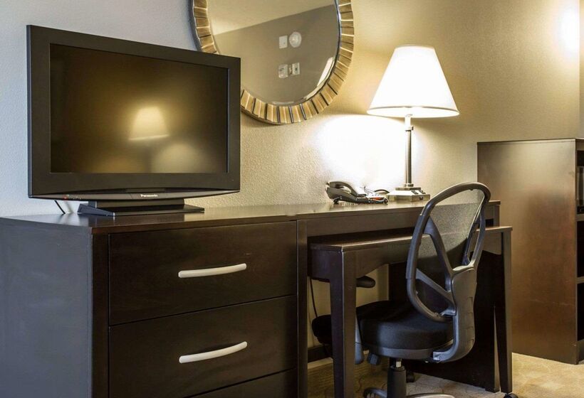 فندق Comfort Suites Lake Norman  Huntersville