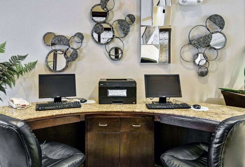 فندق Comfort Suites Near Hot Springs Park