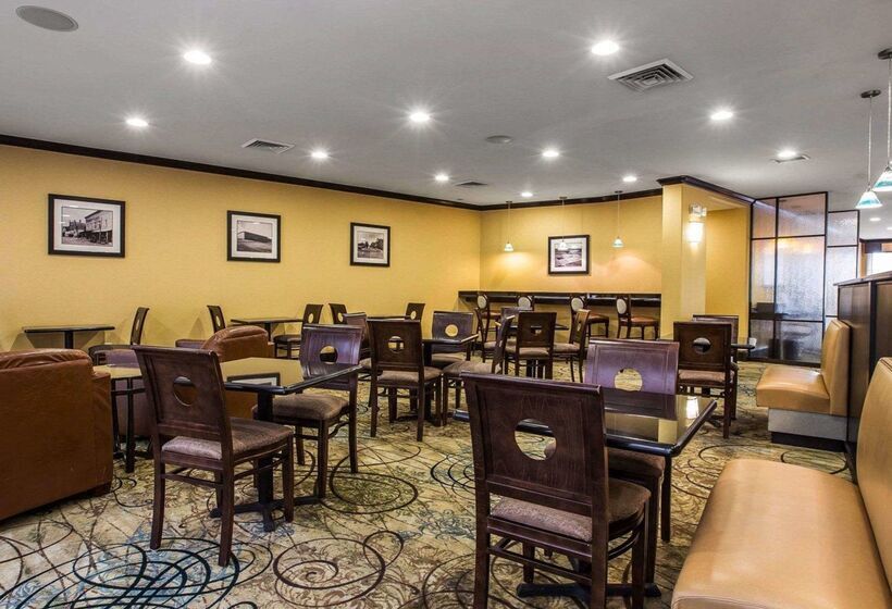 فندق Comfort Suites Simpsonville   Greenville