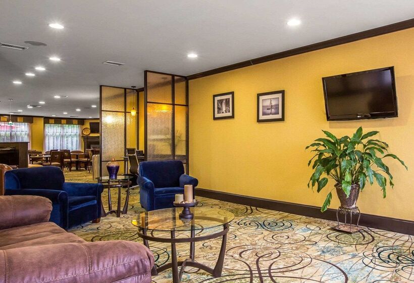 فندق Comfort Suites Simpsonville   Greenville