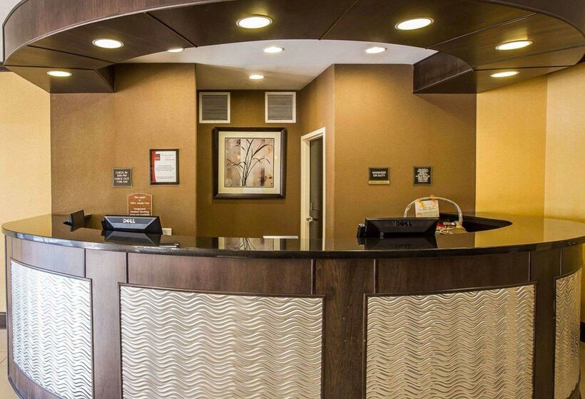 فندق Comfort Suites Simpsonville   Greenville