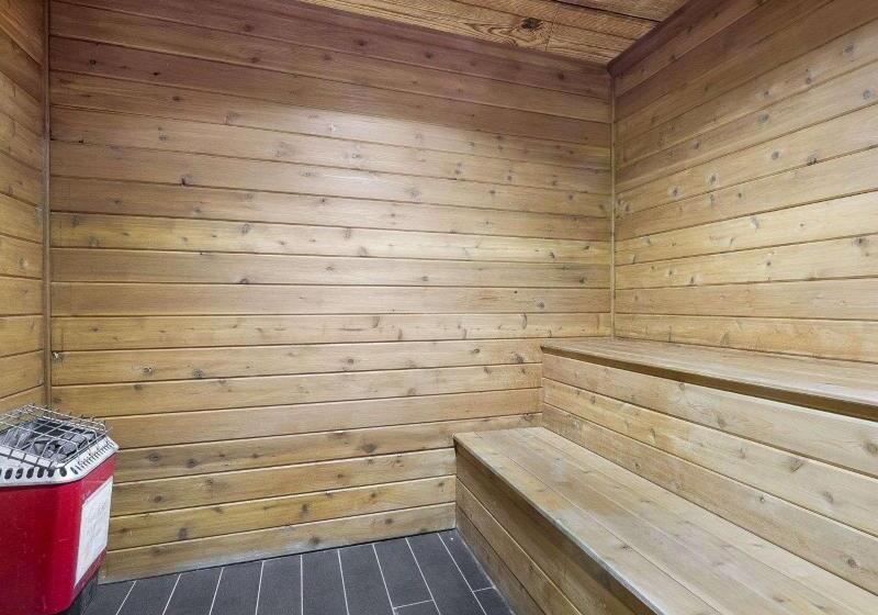 ホテル Comfort Suites Topeka Northwest